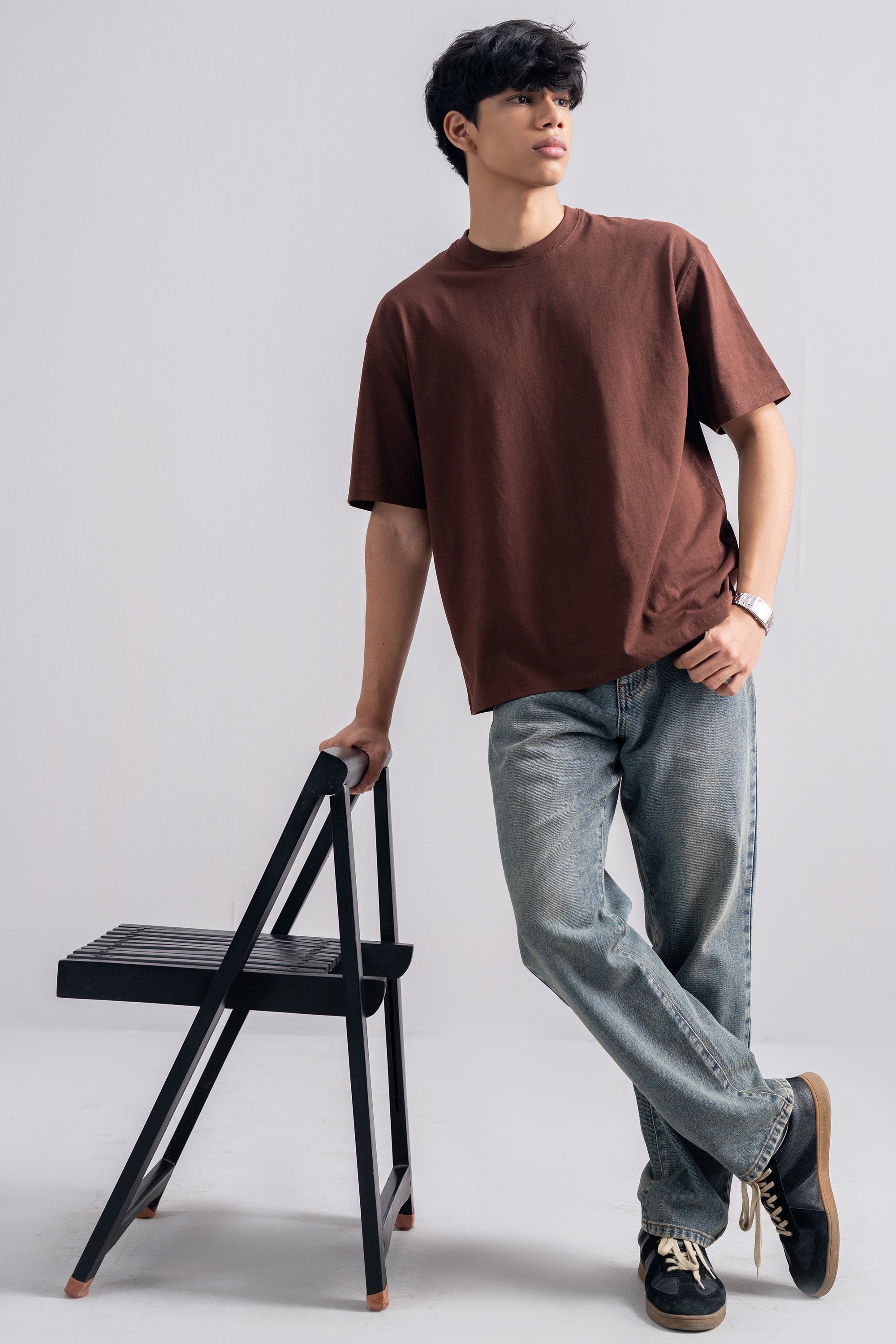 Model is 5'11" and wears size 30.