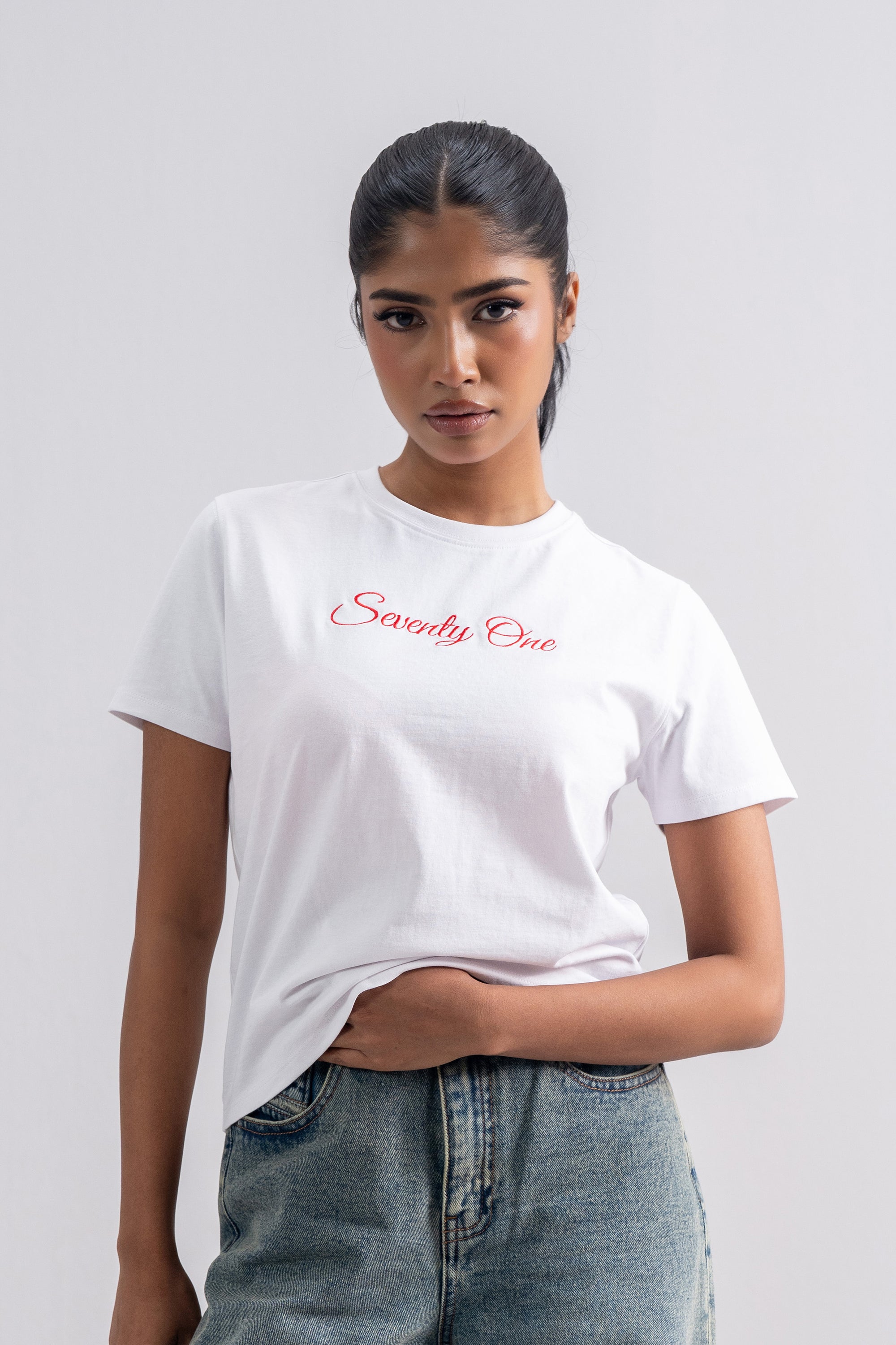 Model is 5'4" and wears size XS