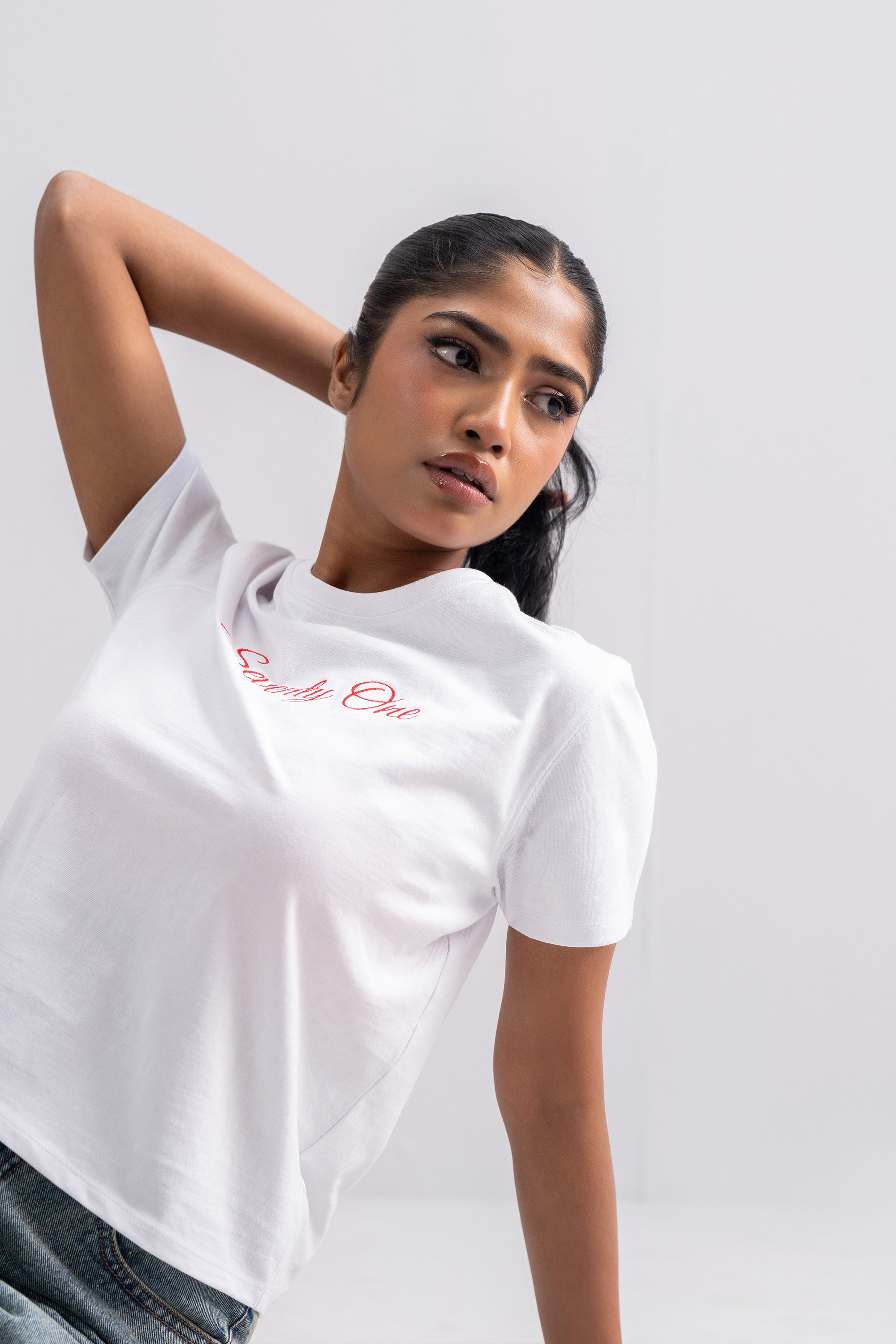 Model is 5'4" and wears size XS