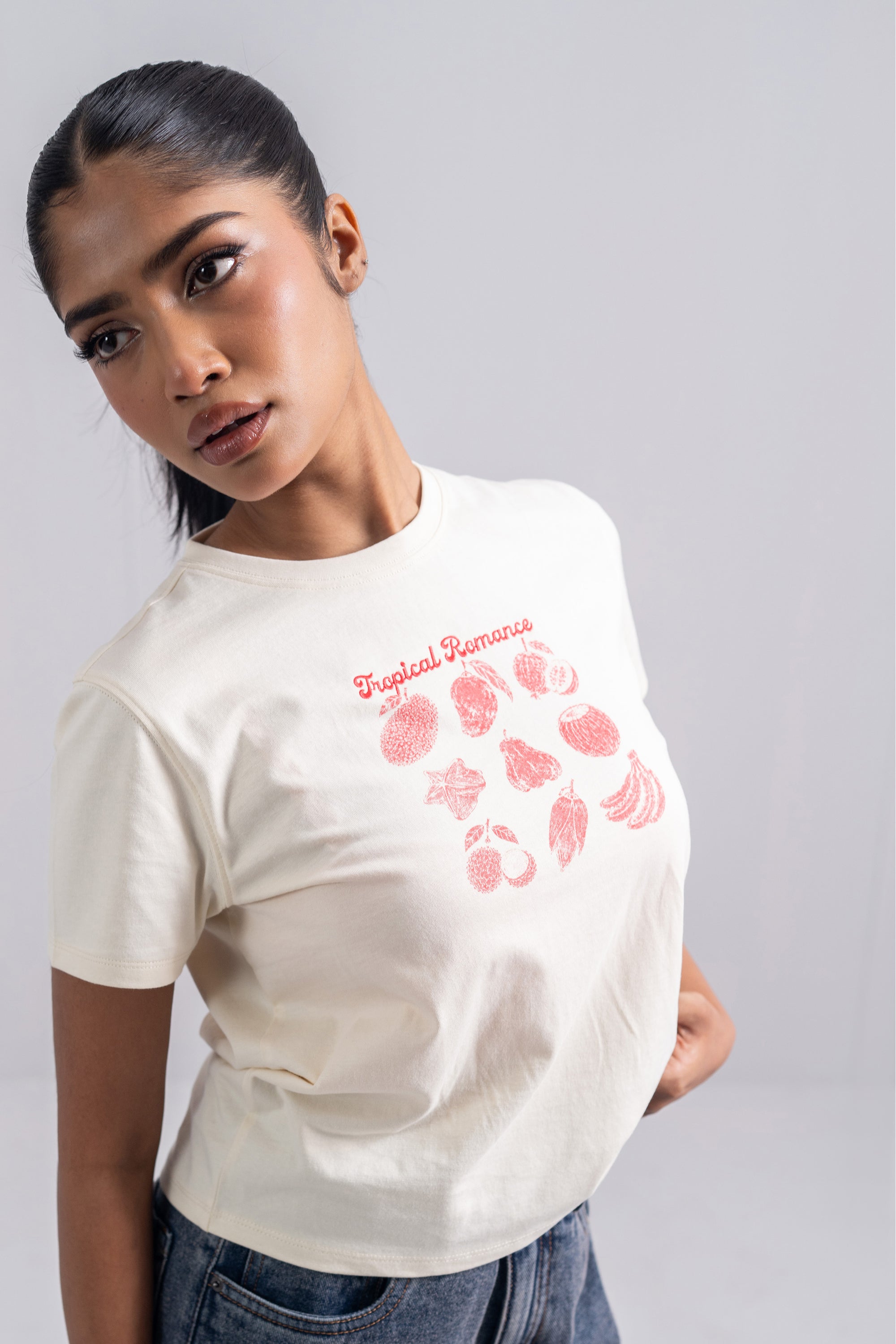 Model is 5'4" and wears size XS