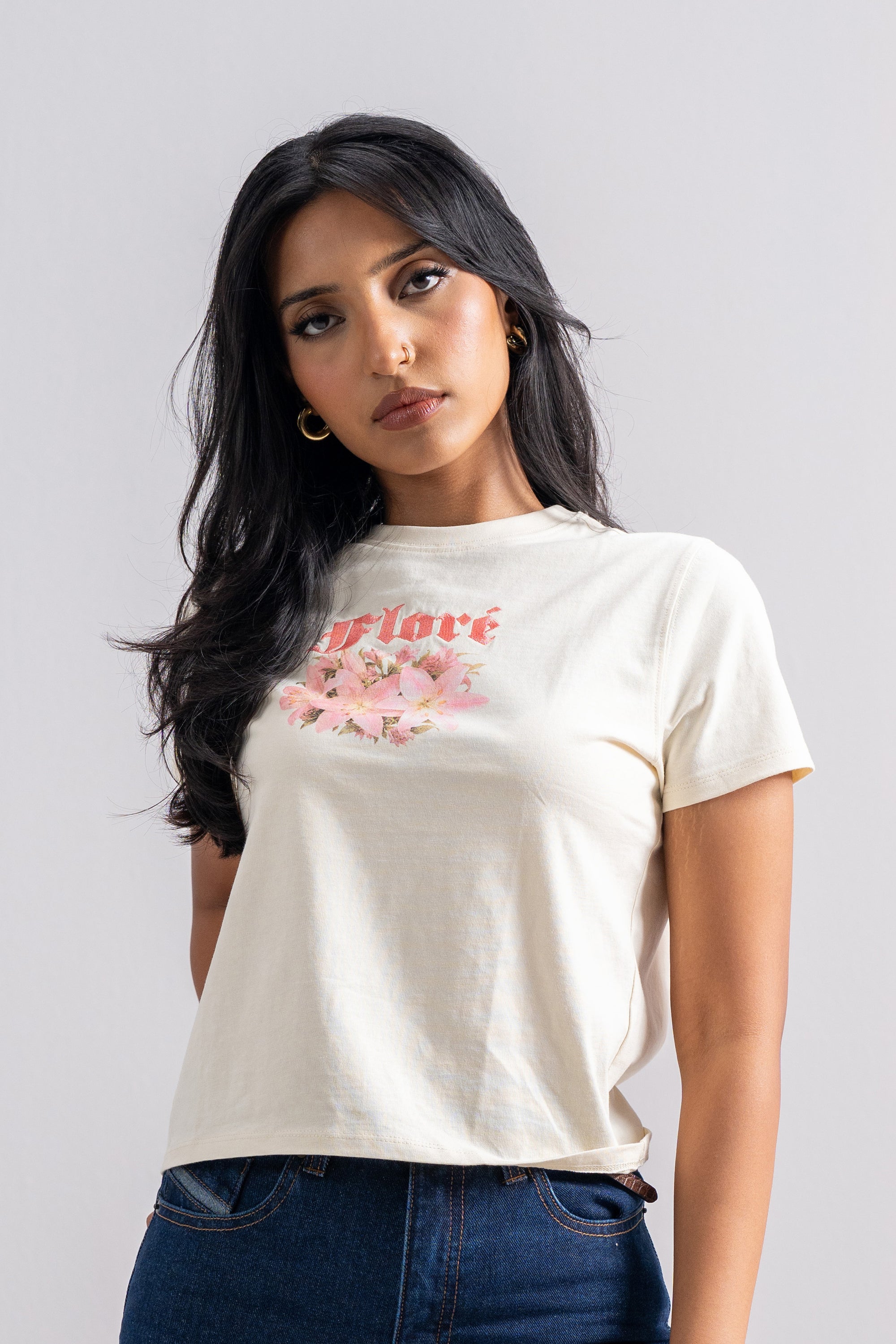 Model is 5'7" and wears size S