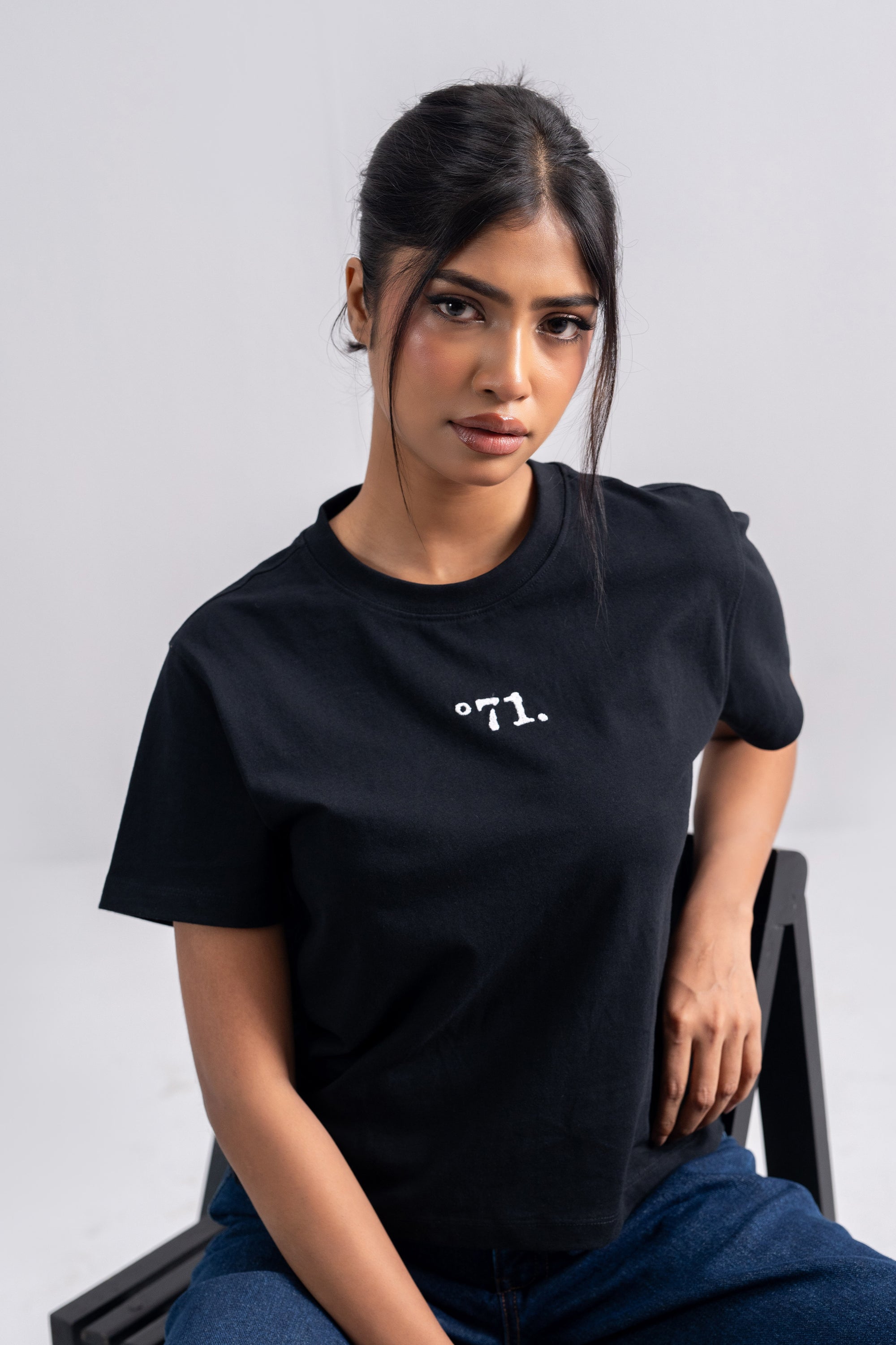 Model is 5'4" and wears size XS