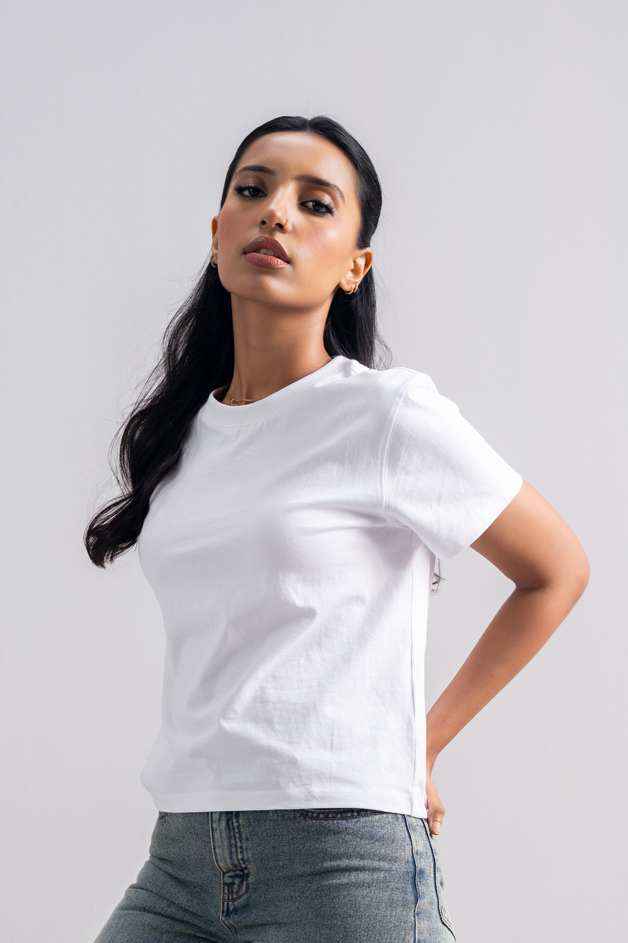 Model is 5'7" and wears size S