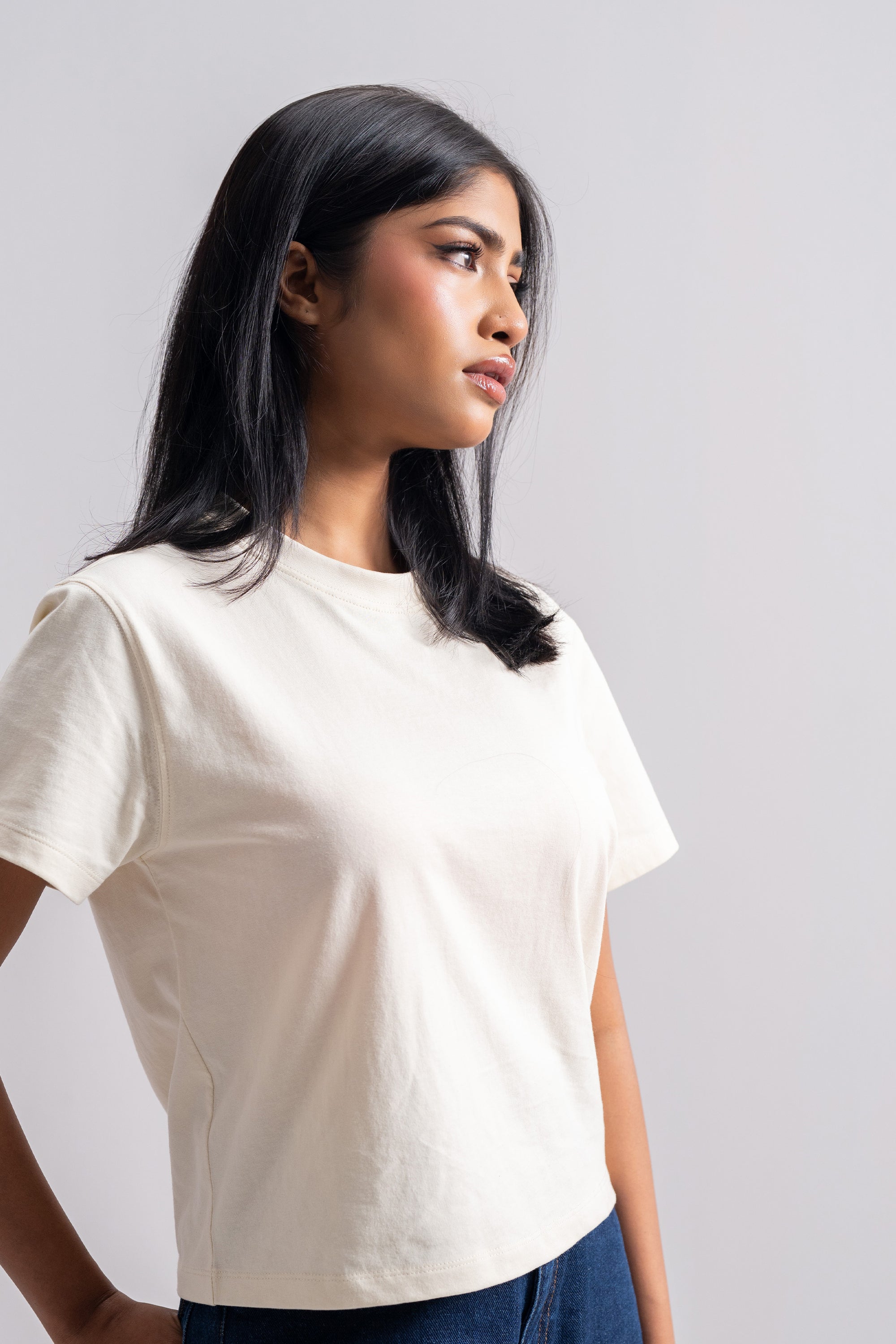 Model is 5'4" and wears size XS