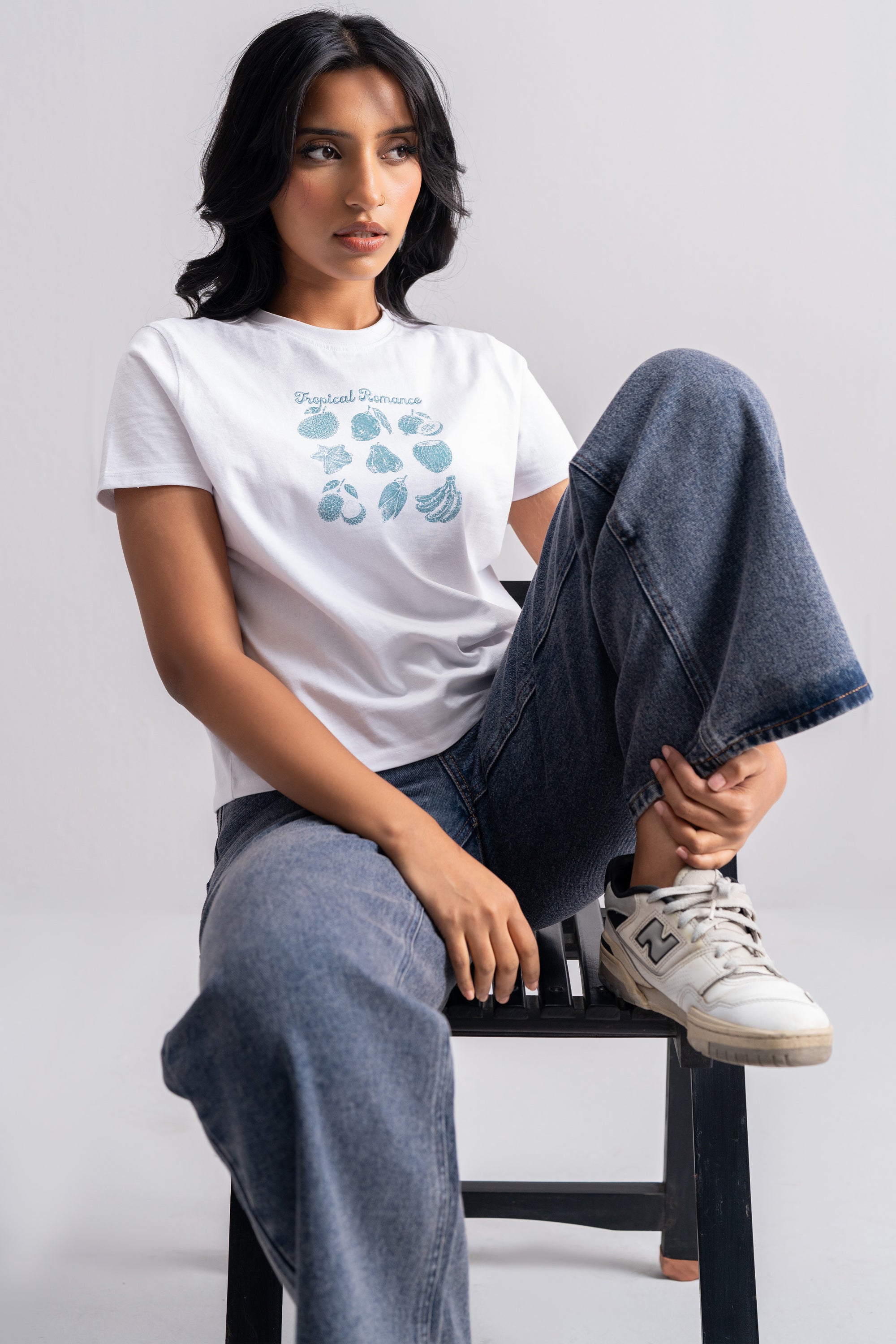 Model is 5'7" and wears size 30.